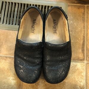 Allegria Clogs size 37 (8)